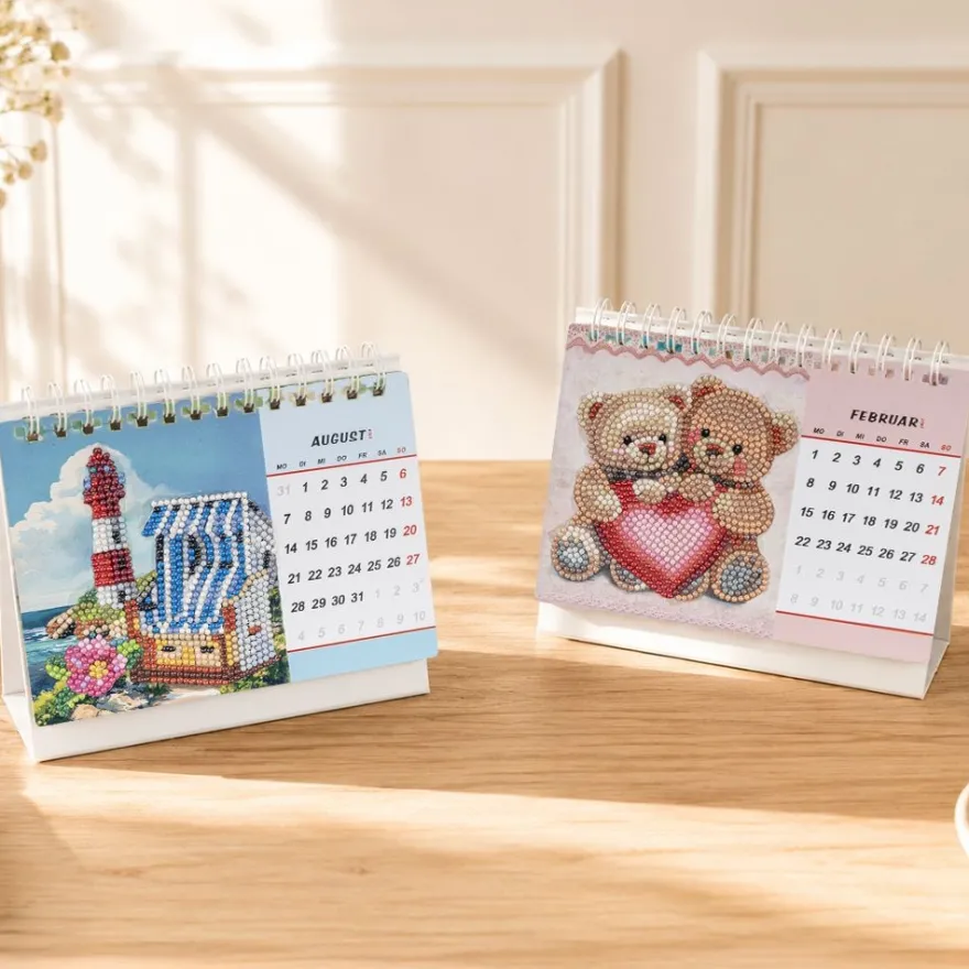 ExklusivBox: Diamond-Painting-Tischkalender für 2027 & 2028, 4-teilig