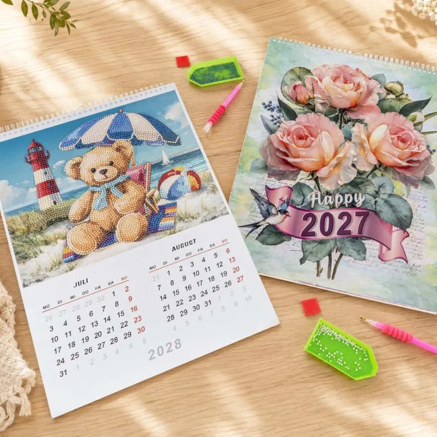 ExklusivBox: Diamond-Painting-Wandkalender für 2027 & 2028, 4-teilig