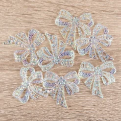 Kristallkunst-Schmucksteine, Schleife, 4,5cm x 4,5cm, transparent, klar, irisierend, 7 Stück