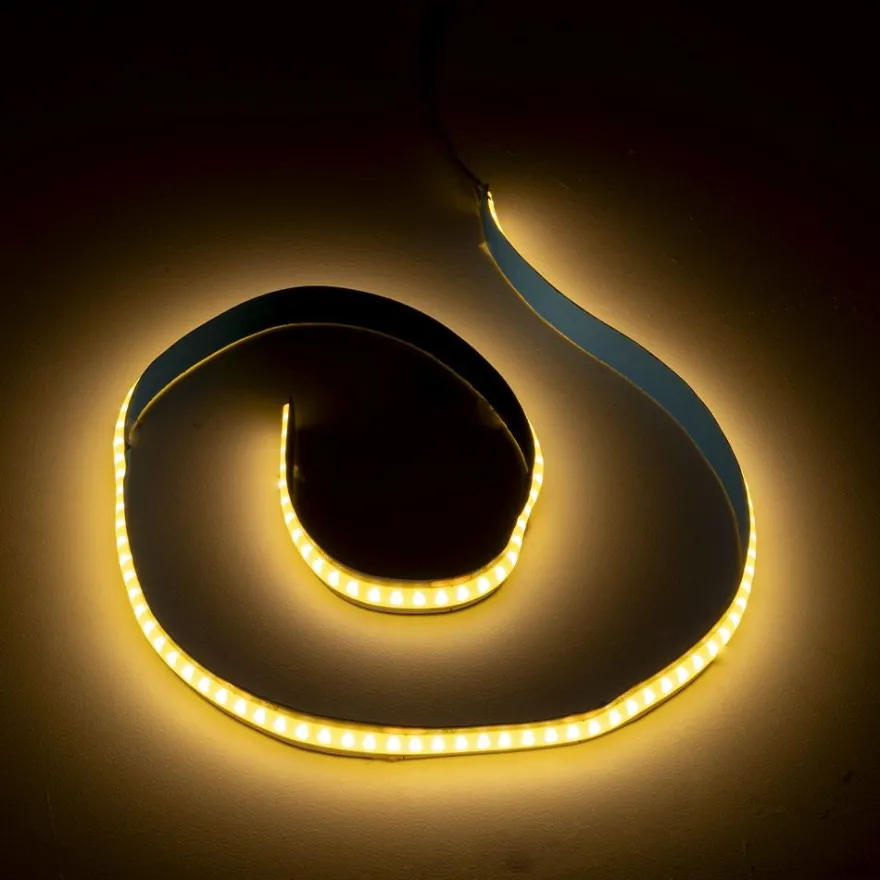 LED-Lichterband, selbstklebend, warmweiß, mit Timer, 128er, 1,40m lang