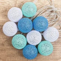 LED-Lichterkette Baumwollkugeln 1, Ø 3,5cm 10 Kugeln in 3 Farben, weiß/mint/hellblau, inkl. Timer