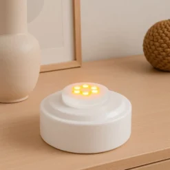 LED-Podest, rund, Ø 8,5cm, 4,2cm hoch, weiß, 6 LEDs, mit Farbwechsel, Timer-Funktion