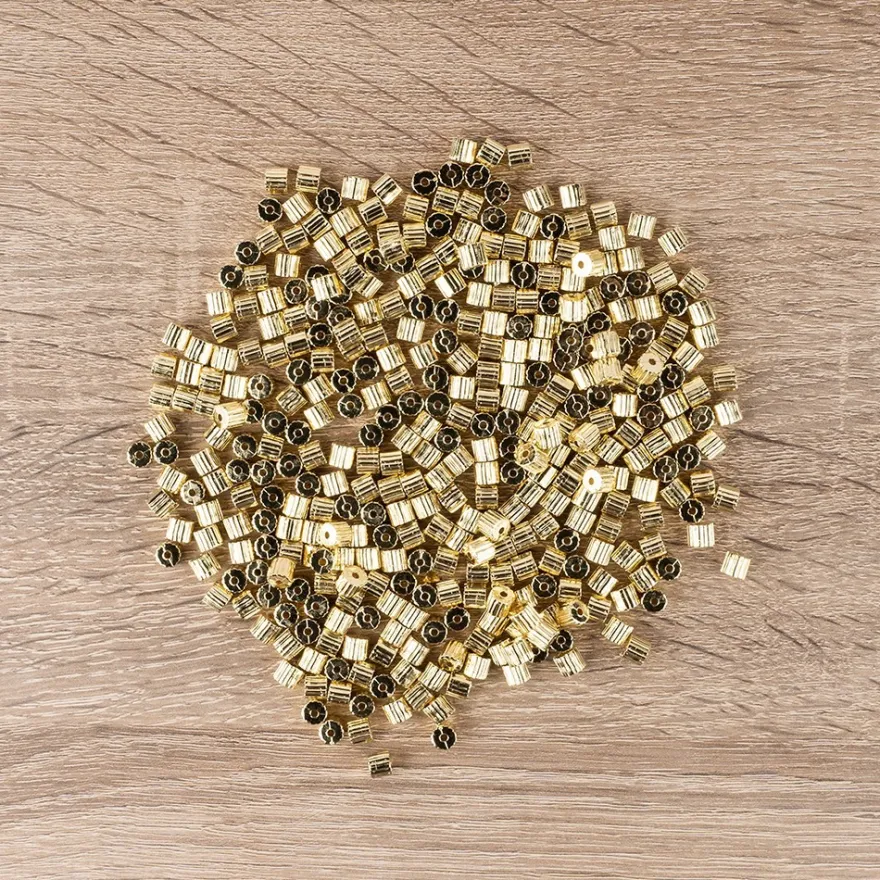 Perlen, Zylinder, geriffelt, 0,5cm x 0,6cm, hellgold, 370 Stück