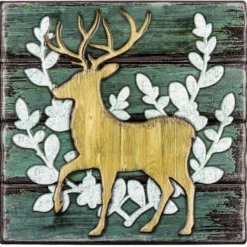 Relief-Sticker in Holz-Optik, Hirsch 1 auf Holzpaneelen, 18 cm x 17,5 cm