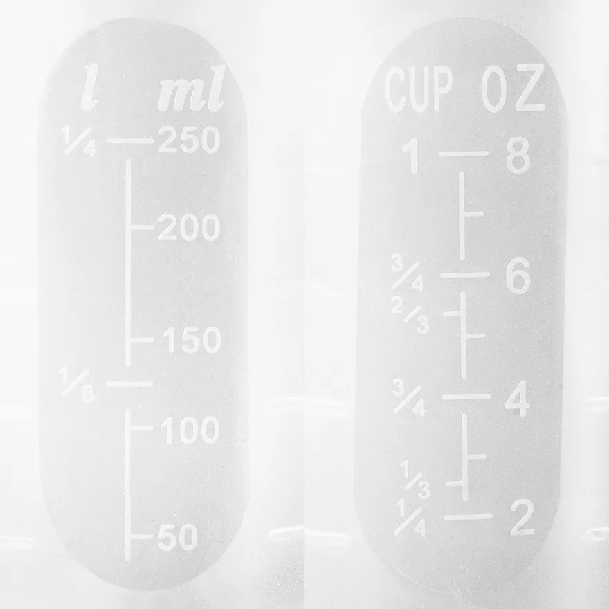 Silikon-Messbecher, antihaft, 250ml, mit Ausgießer, versch. Maßeinheiten, weiß-transluzent