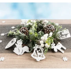 Winterliche Anhänger, Holz, 2,5cm bis 7cm groß, 3mm stark, versch. Designs, weiß, 68 Stück
