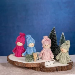 Winter-Püppchen, Alma, 6,5cm hoch, 4 Stück